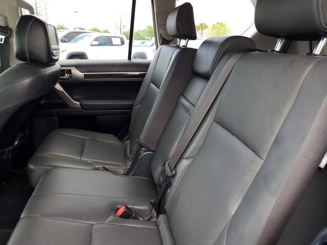 Used 2015 Lexus GX 460 image 12