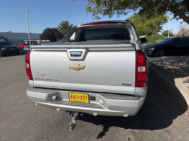 Used 2011 Chevrolet Avalanche LT w/ Suspension Package, Off-Road AWD/4WD image 15