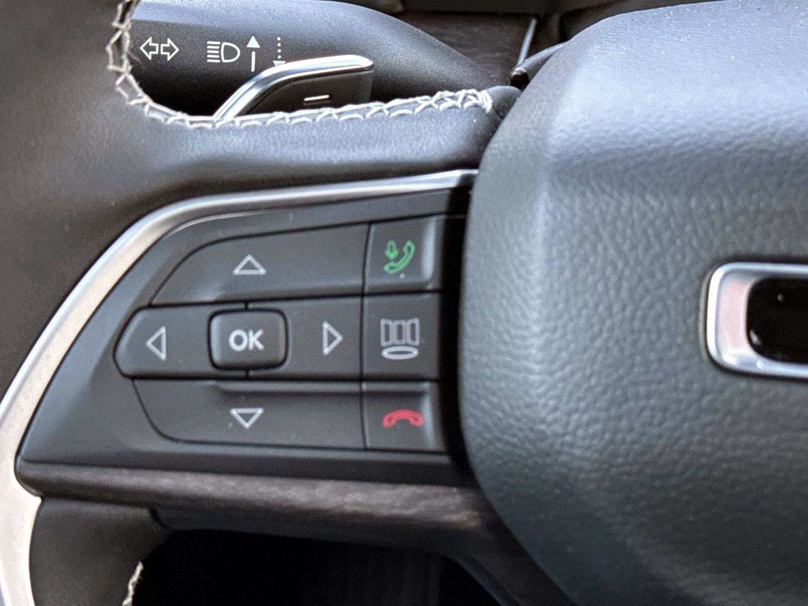 New 2025 Jeep Grand Cherokee Limited image 16