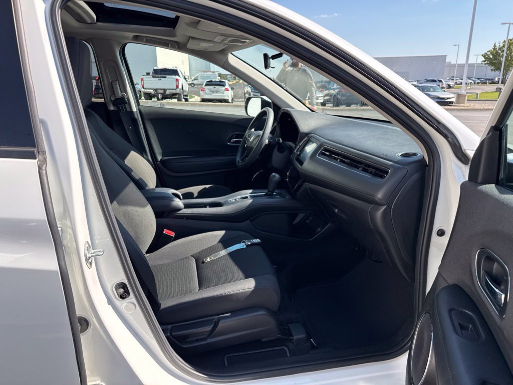 Used 2022 Honda HR-V EX image 40