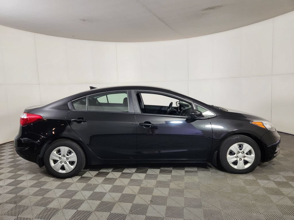 Used 2016 Kia Forte LX FWD image 8