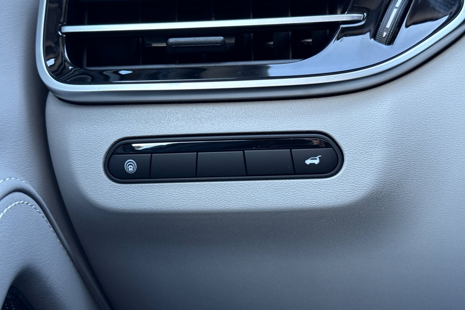 New 2026 INFINITI QX60 Pure w/ Cargo Package image 30