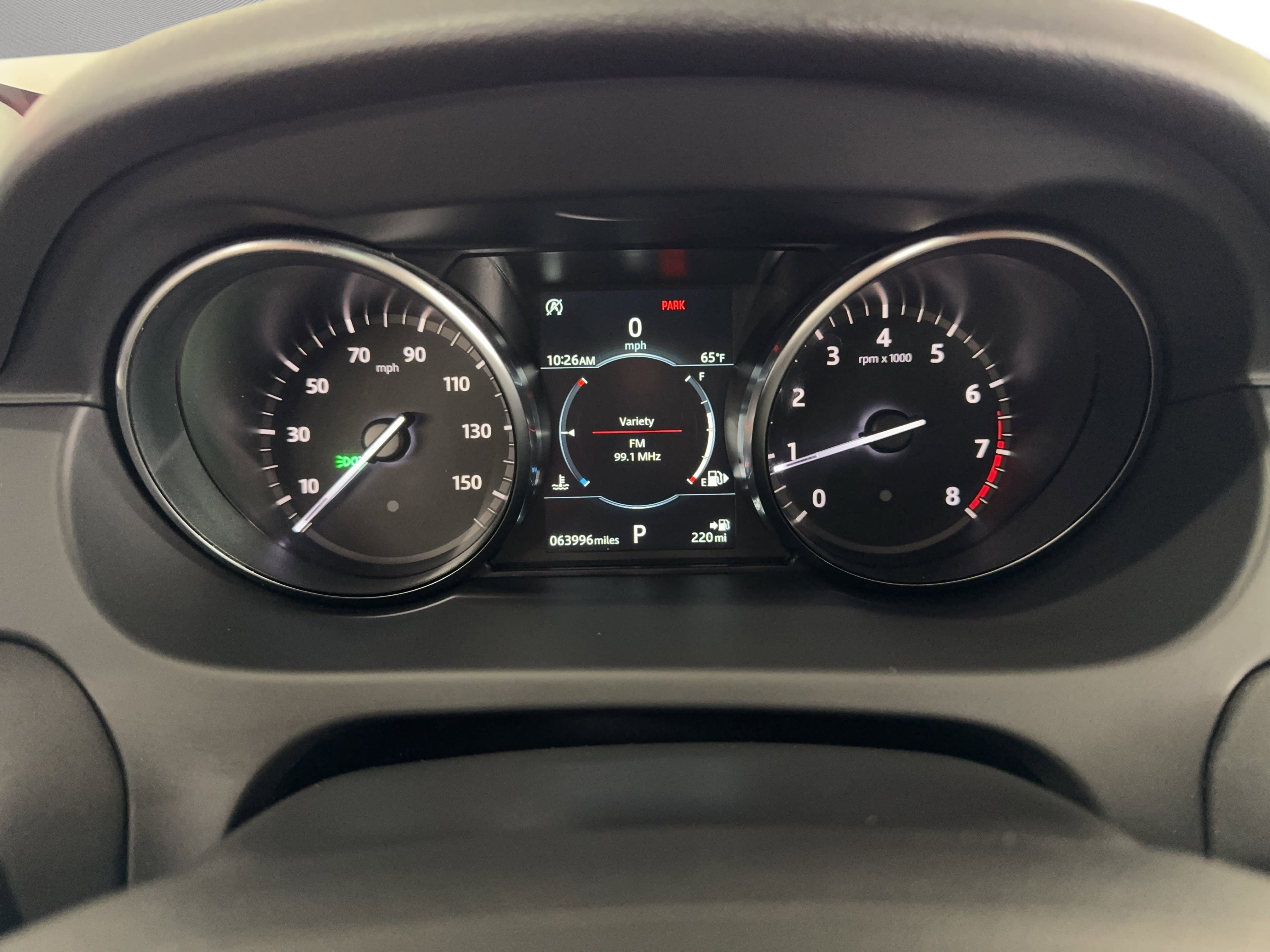 Used 2019 Land Rover Discovery Sport HSE AWD/4WD image 26