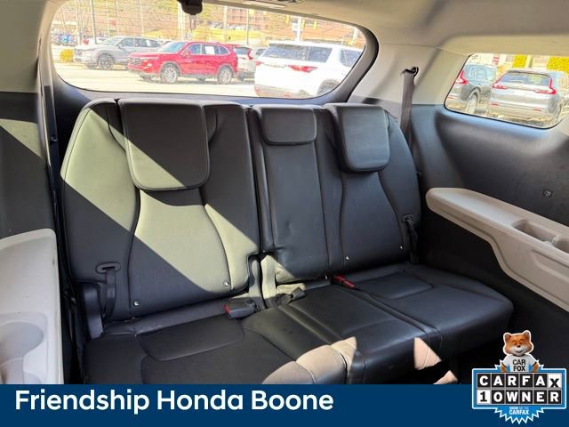 Used 2022 Kia Carnival LX image 39