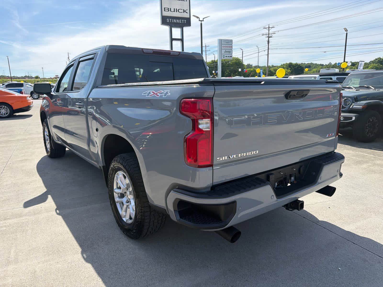 Used 2024 Chevrolet Silverado 1500 RST w/ Convenience Package II AWD/4WD image 6