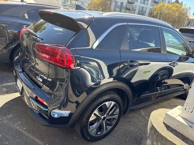 Used 2020 Kia Niro EX Premium FWD image 3