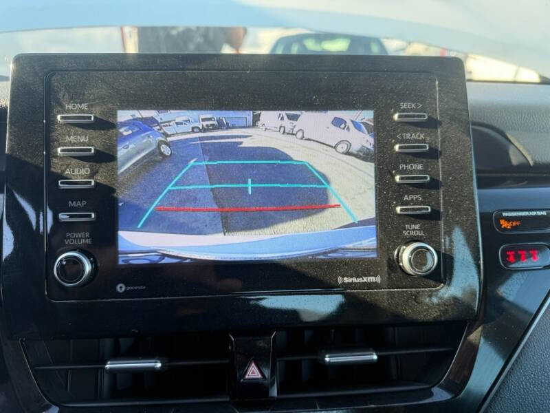 Used 2024 Toyota Camry SE image 20