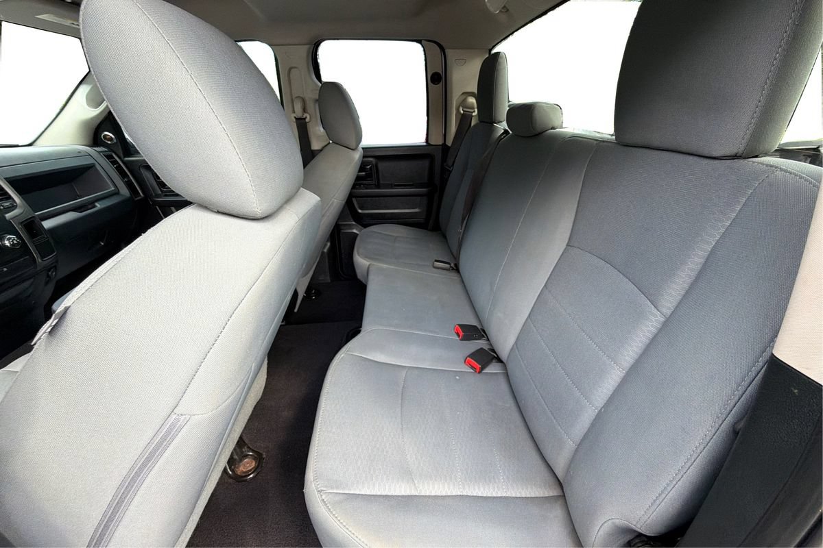 Used 2018 RAM 1500 Express w/ Express Value Package AWD/4WD image 10
