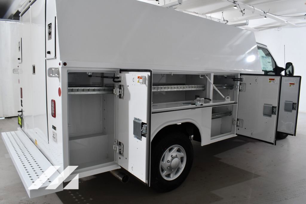 New 2026 Ford E-350 and Econoline 350 Super Duty w/ Power Equipment Group image 16