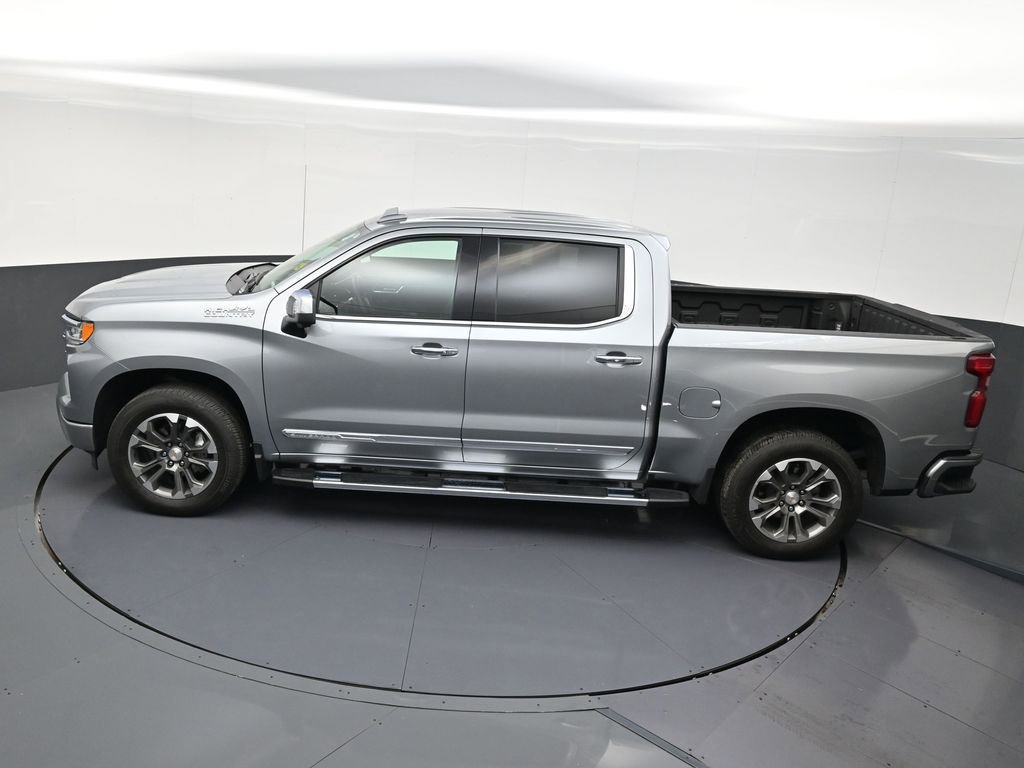 Used 2025 Chevrolet Silverado 1500 High Country RWD image 14
