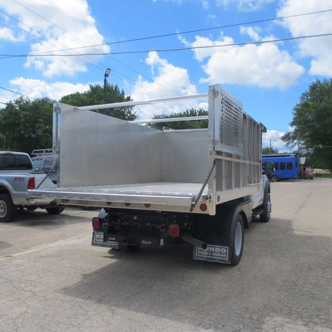 Used 2023 Ford F550 4x4 Regular Cab Super Duty w/ XLT Value Package image 5