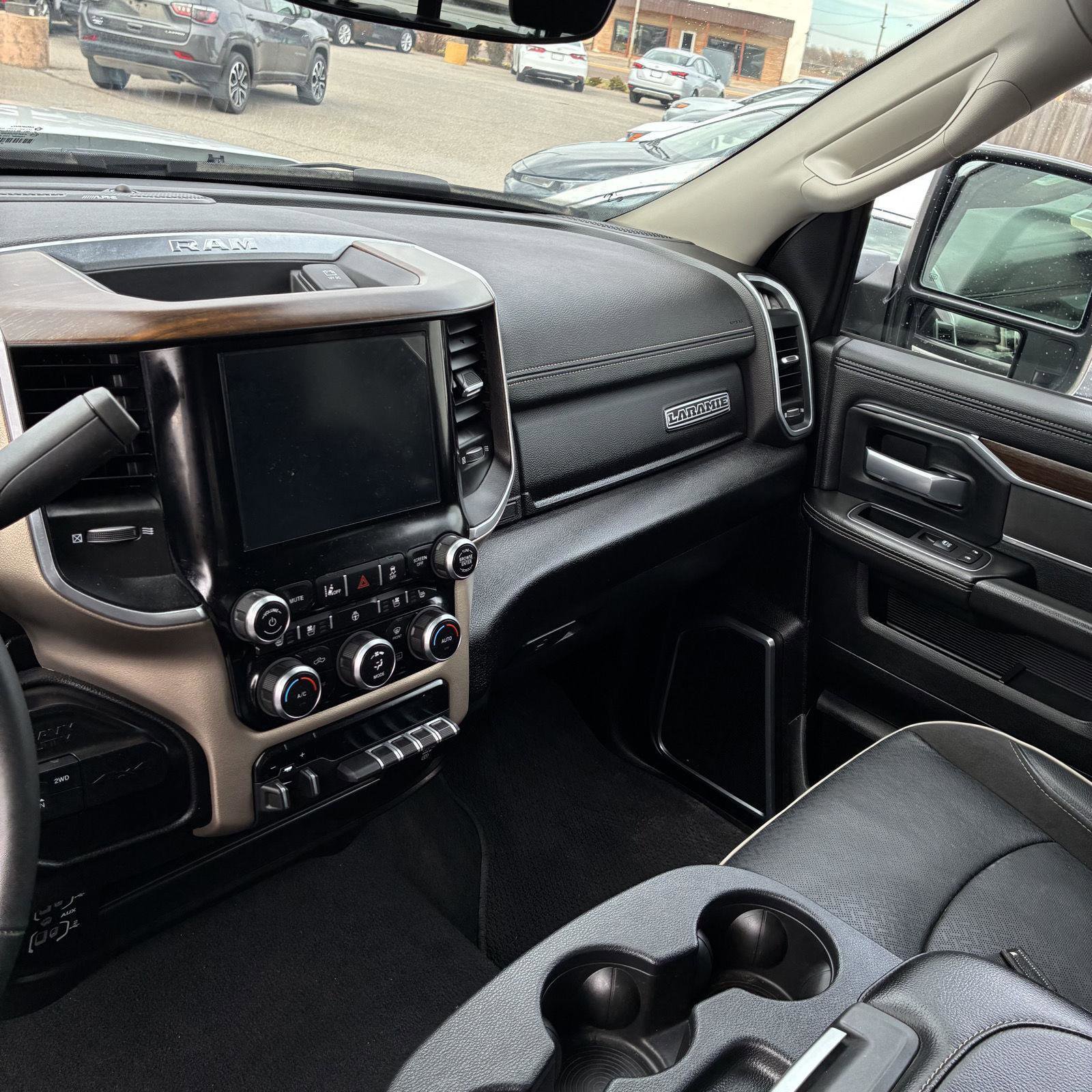 Used 2024 RAM 2500 Laramie w/ Safety Group image 10