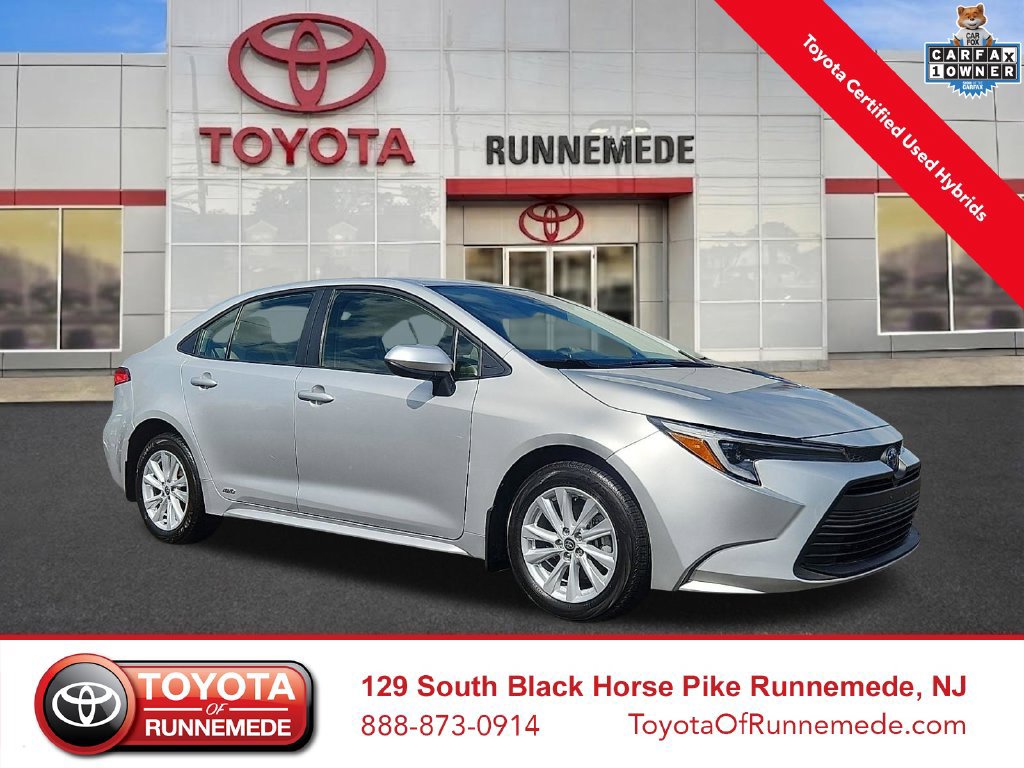Certified 2025 Toyota Corolla LE w/ LE Premium Package AWD/4WD 360° Tour