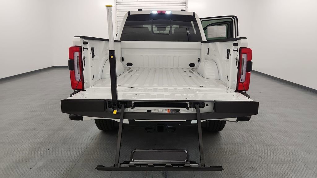 New 2026 Ford F250 Platinum AWD/4WD image 33
