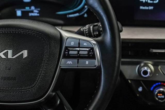 Used 2024 Kia Telluride EX X-Line AWD/4WD image 18
