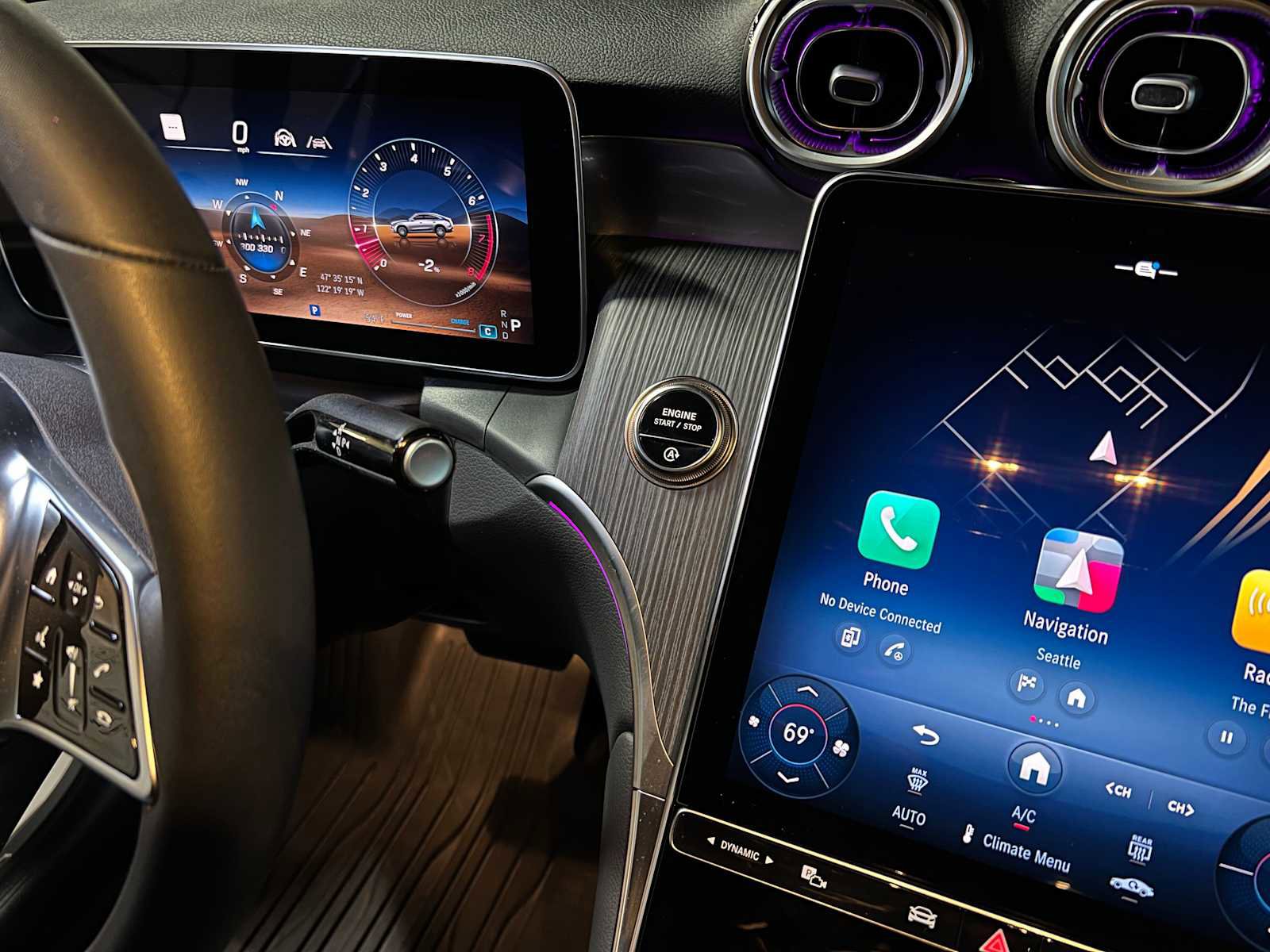 Certified 2025 Mercedes-Benz GLC 300 4MATIC image 28