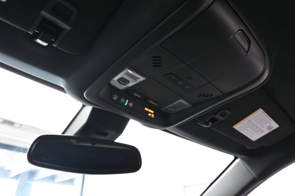 Used 2024 Chevrolet Equinox Premier w/ Redline Edition FWD image 24