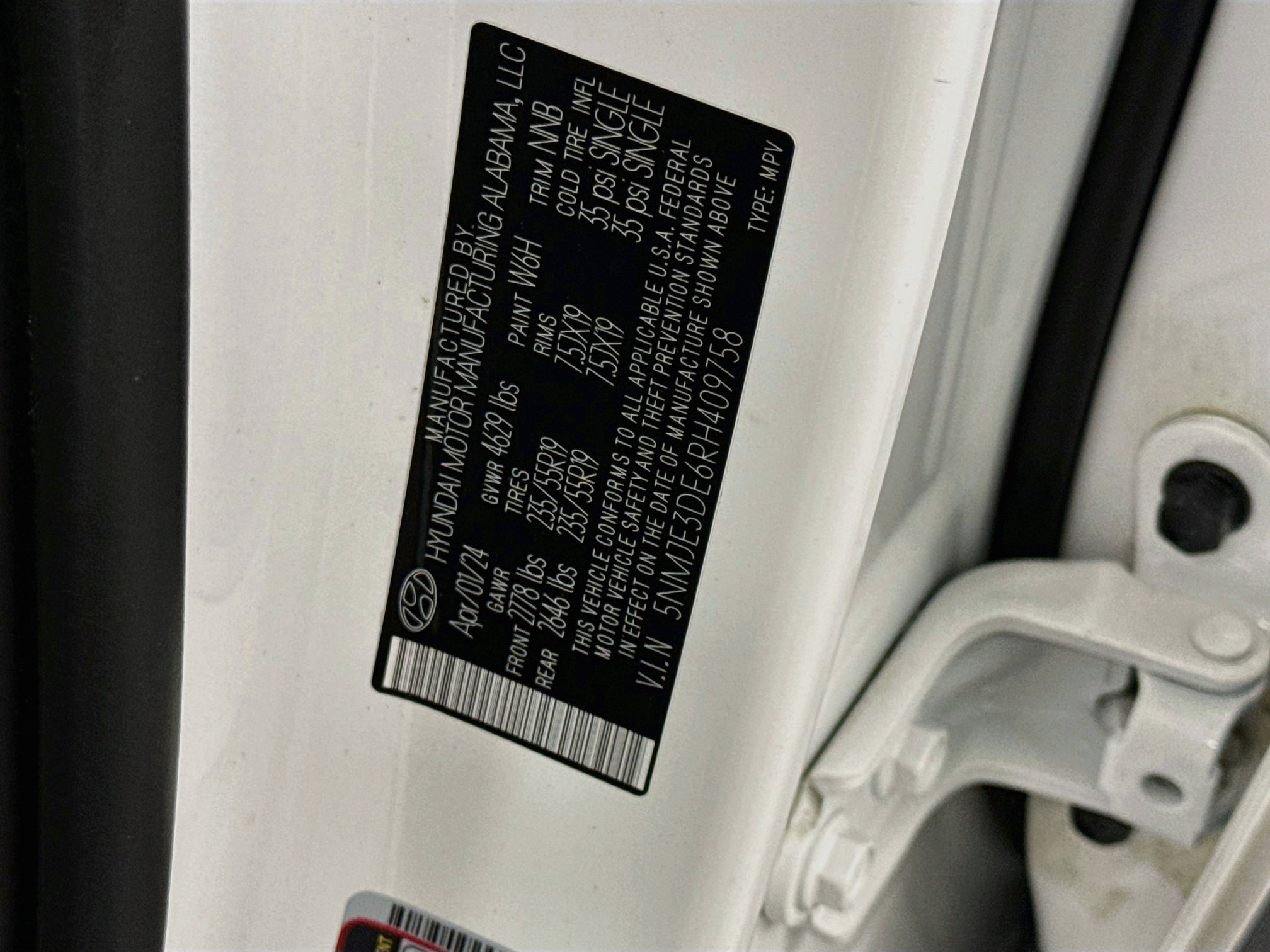 Used 2024 Hyundai Tucson Limited FWD image 12