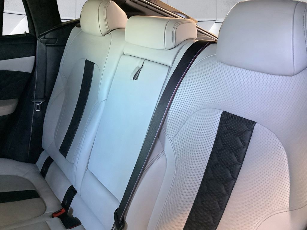 Used 2021 BMW X6 M w/ Competition Package image 18