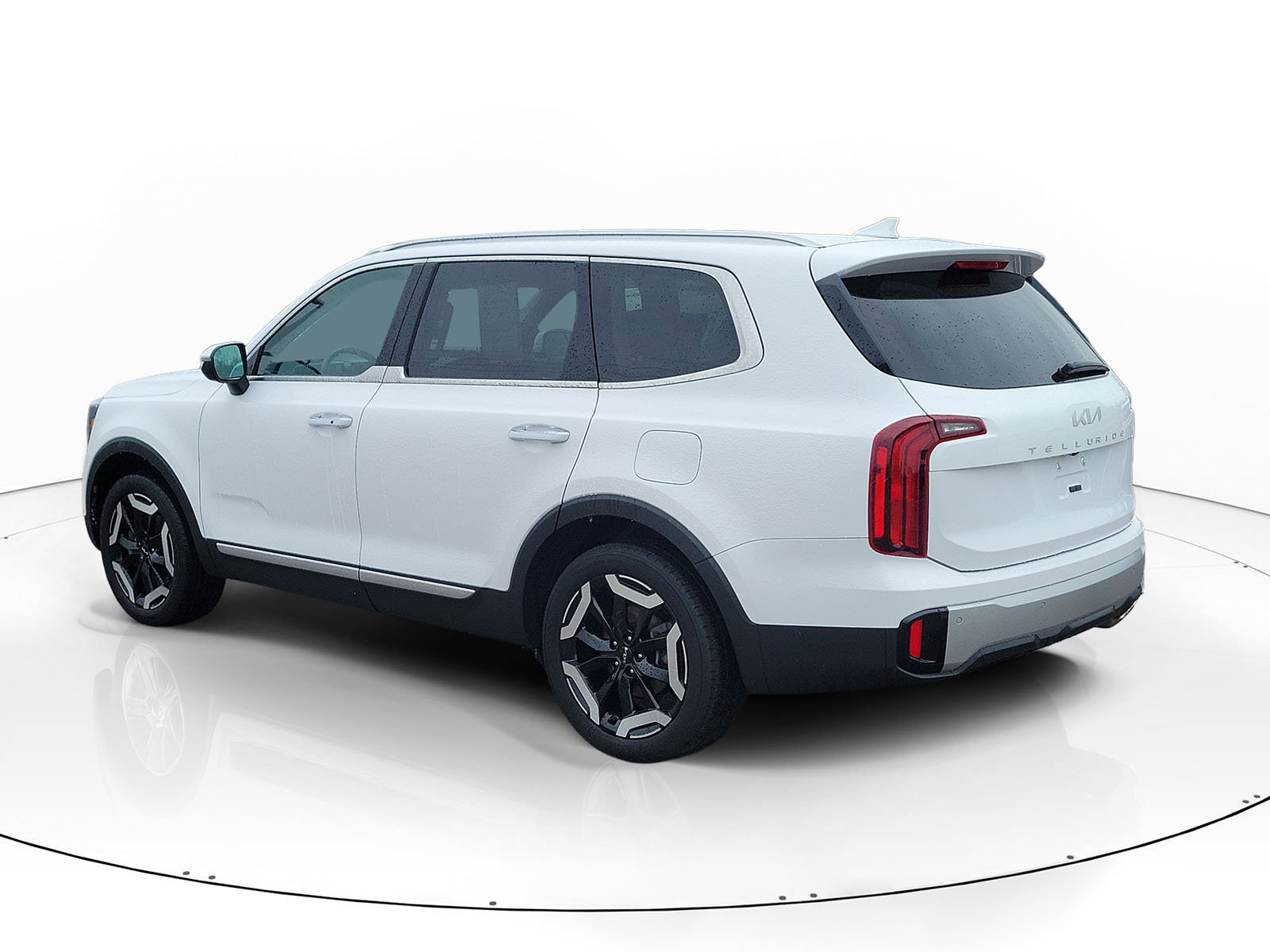Used 2024 Kia Telluride S w/ S Sunroof Package image 3