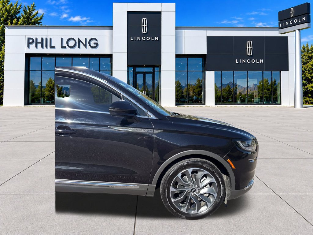 Certified 2022 Lincoln Nautilus Reserve w/ Luxury Package AWD/4WD image 34