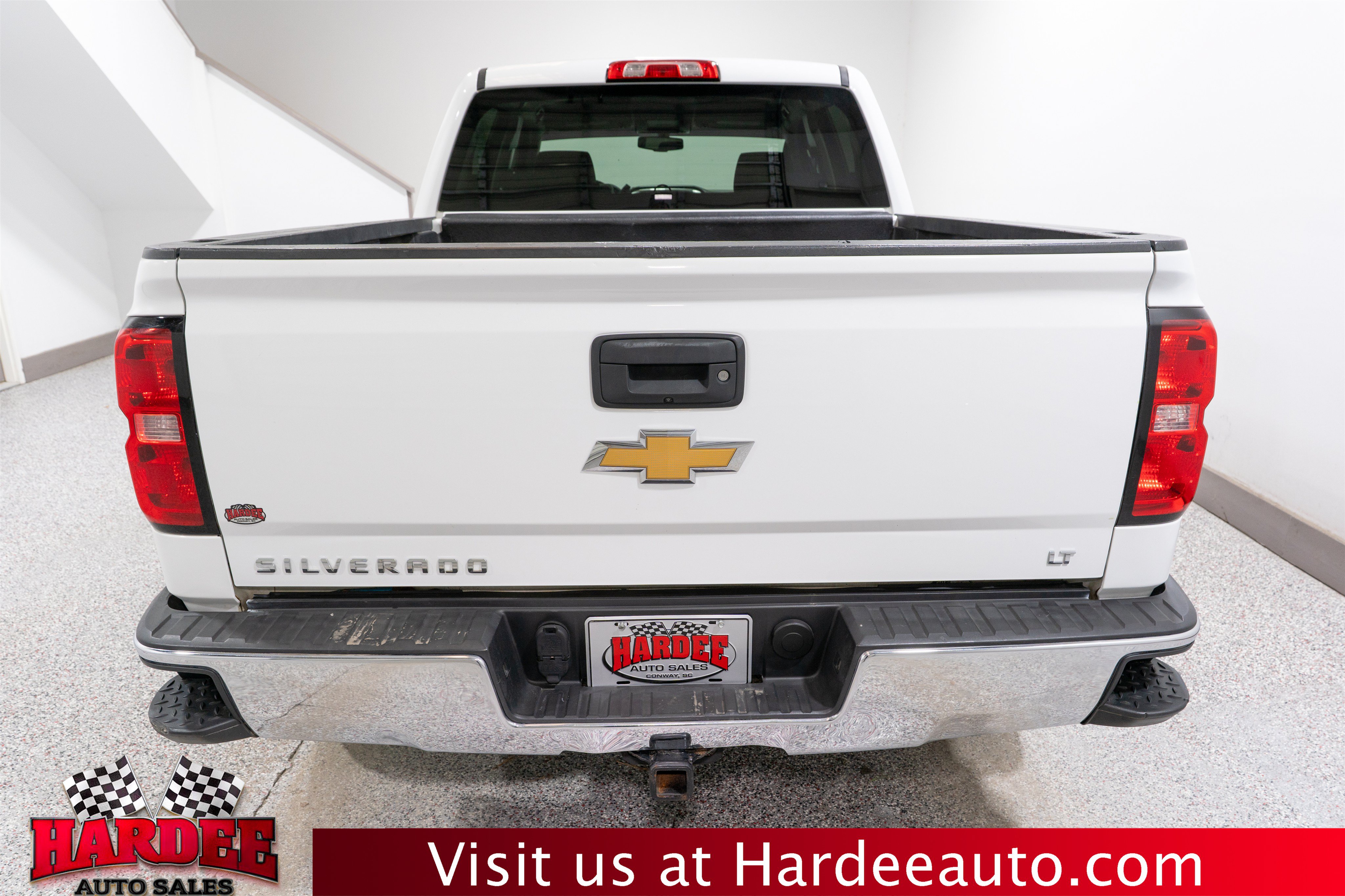 Used 2017 Chevrolet Silverado 1500 LT w/ Trailering Package AWD/4WD image 4