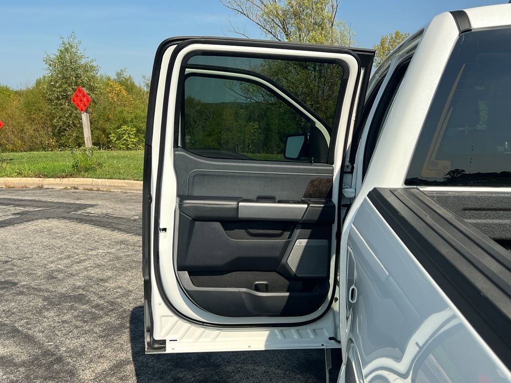 Used 2023 Ford F150 Lariat w/ Equipment Group 502A High image 36