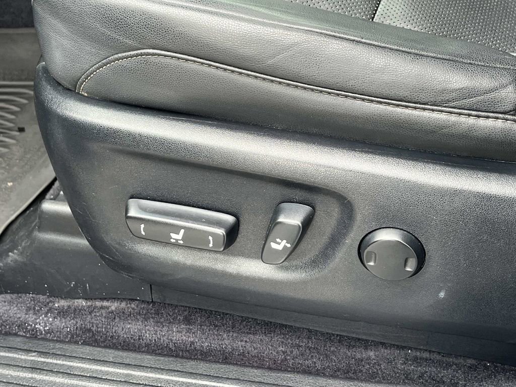 Used 2015 Lexus GX 460 460 w/ Navigation Package image 29