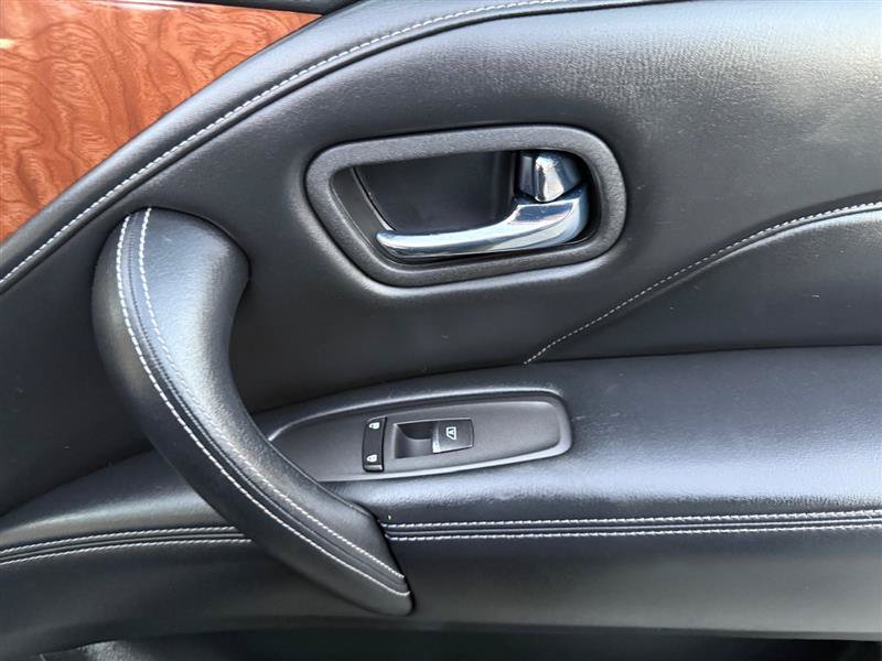 Used 2018 INFINITI QX80 4WD image 17