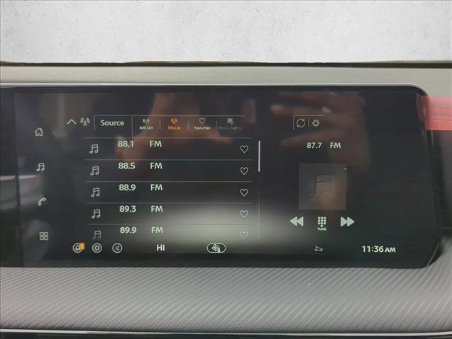 New 2026 Nissan Kicks SR image 12