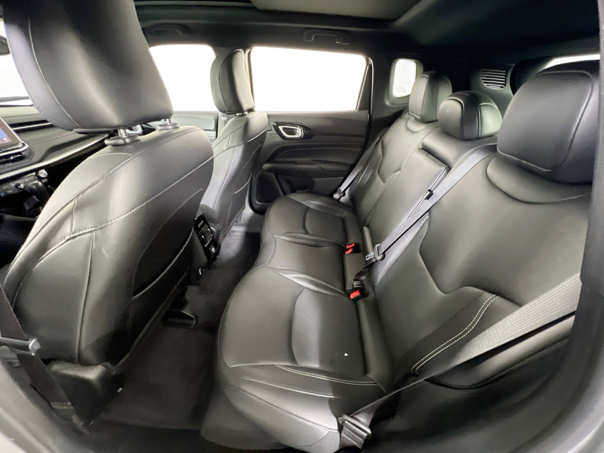 Used 2023 Jeep Compass High Altitude image 24