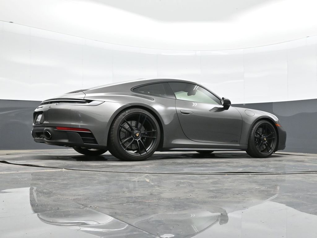 Certified 2022 Porsche 911 Carrera GTS RWD image 38