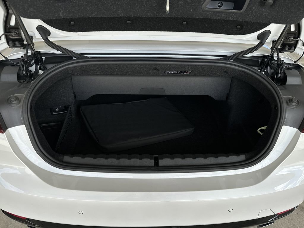 Used 2025 BMW 430i Convertible image 27