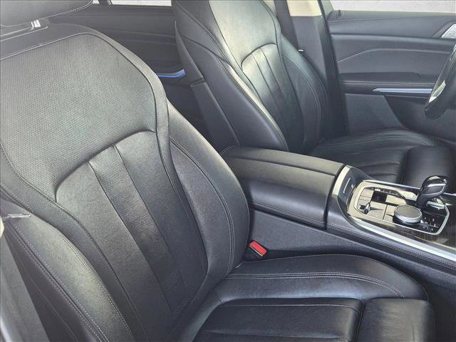Used 2020 BMW X7 xDrive40i w/ Premium Package image 22