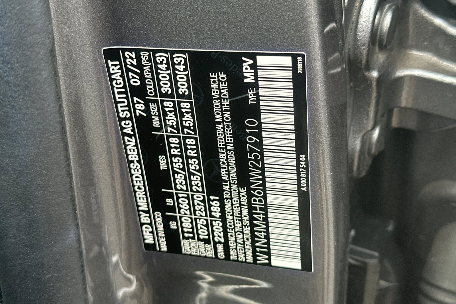 Certified 2022 Mercedes-Benz GLB 250 4MATIC image 29