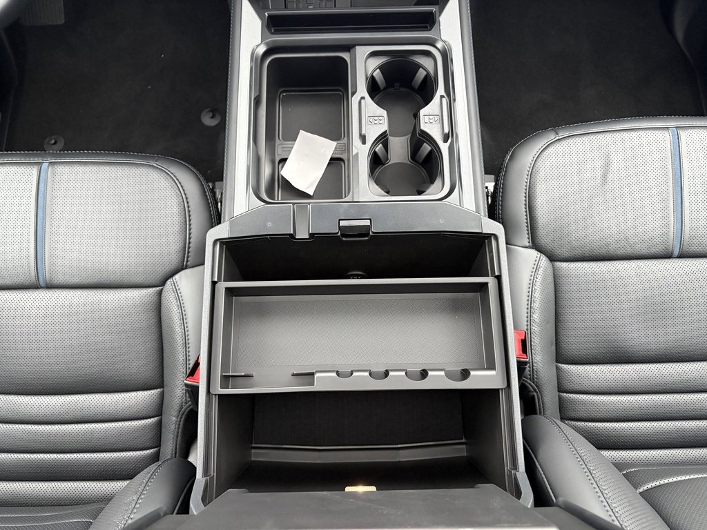 New 2026 Ford F450 Platinum w/ FX4 Off-Road Package image 29