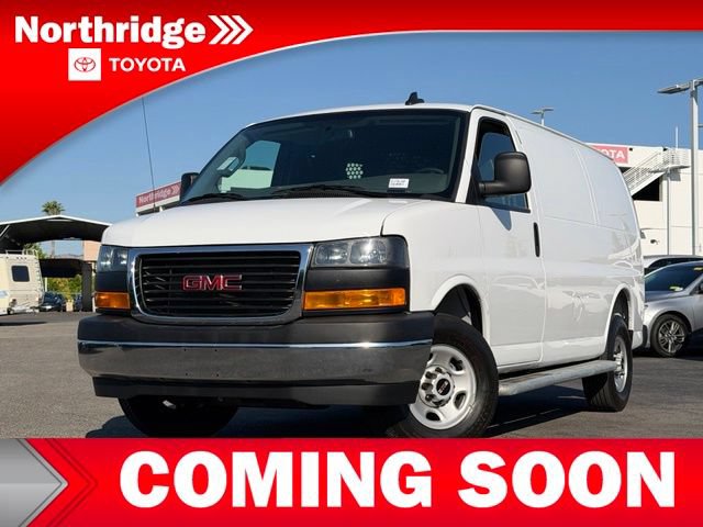 Used 2025 GMC Savana 2500 w/ Driver Convenience Package RWD image 3