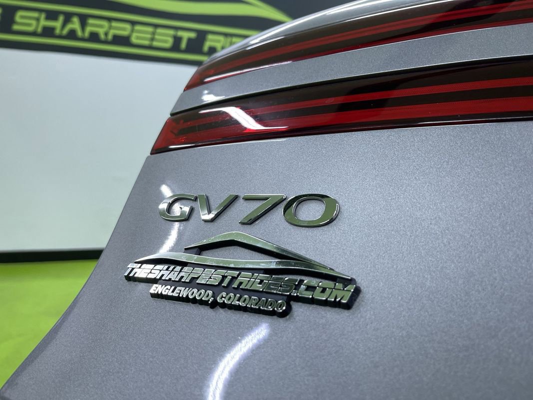 Used 2022 Genesis GV70 3.5T Sport w/ Sport Prestige Package image 14