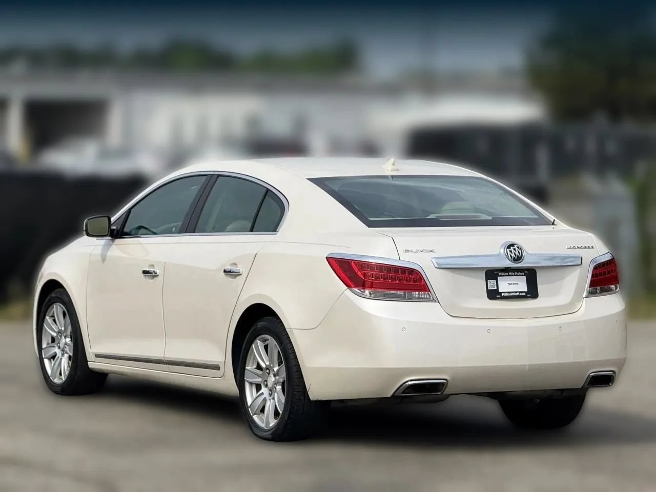 Used 2013 Buick LaCrosse Premium FWD image 10