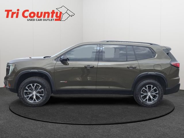 Used 2024 GMC Acadia AT4 w/ Luxury Package image 5