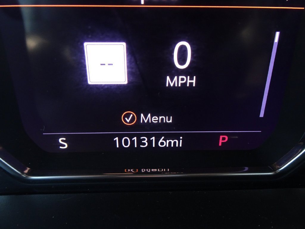 Used 2021 GMC Yukon XL Denali w/ Denali Premium Package AWD/4WD image 26
