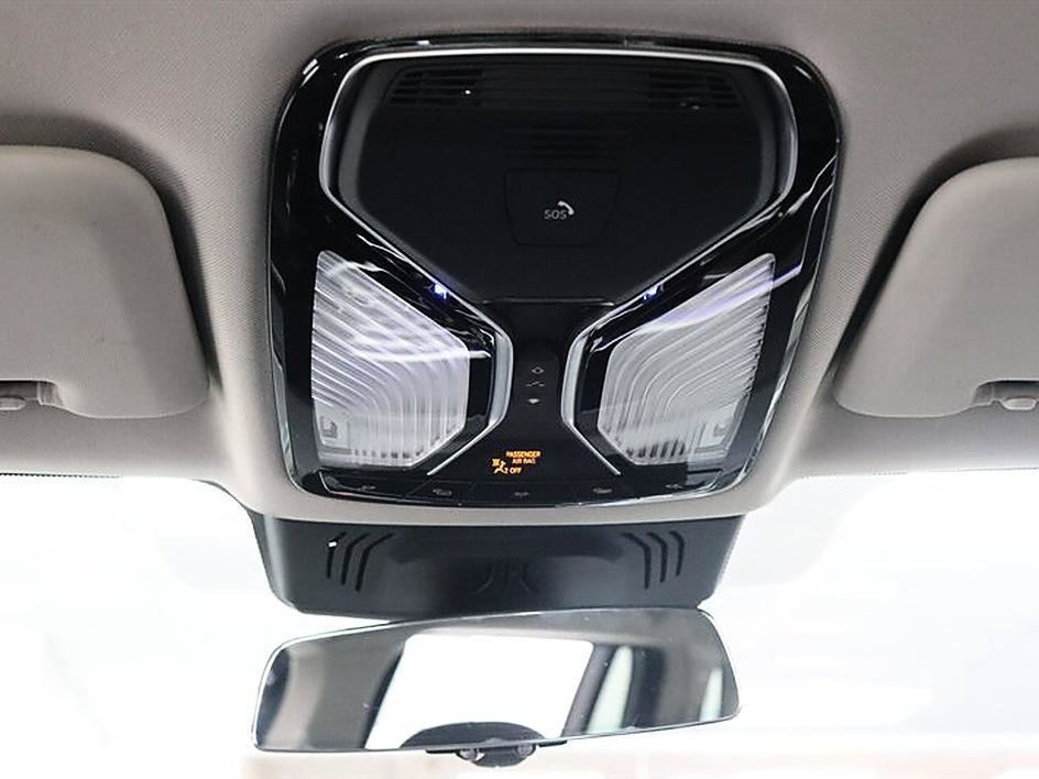 Used 2019 BMW X7 xDrive50i w/ Premium Package AWD/4WD image 40