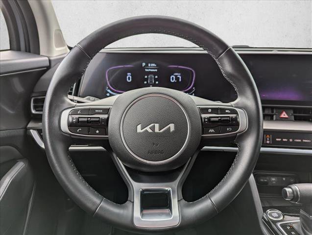 Used 2025 Kia Sportage EX image 15
