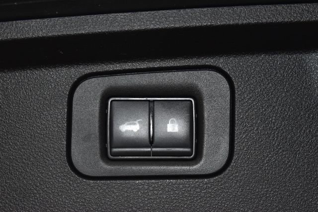 Used 2025 Nissan Armada PRO-4X image 37