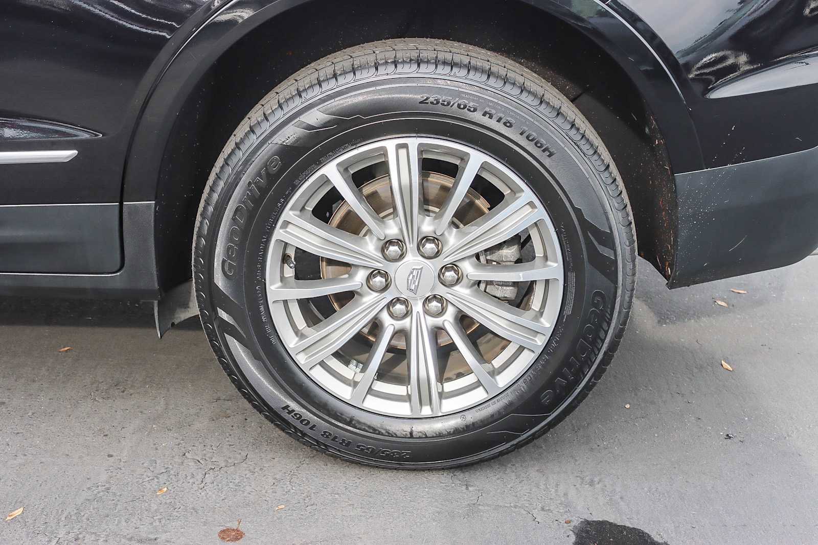 Used 2017 Cadillac XT5 Luxury w/ Driver Awareness Package image 10