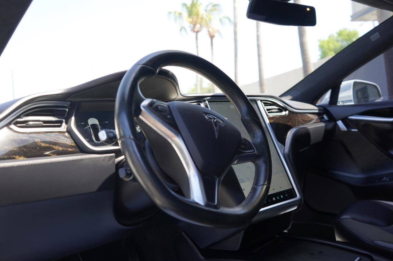 Used 2016 Tesla Model S 75 RWD image 9