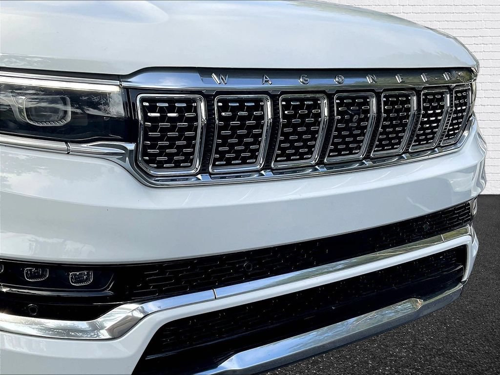 Used 2022 Jeep Grand Wagoneer Series II w/ Premium Group II AWD/4WD image 27