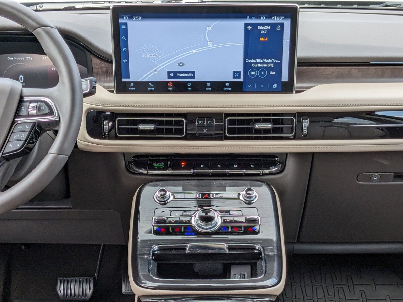 Certified 2023 Lincoln Nautilus Reserve w/ Equipment Group 201A image 20