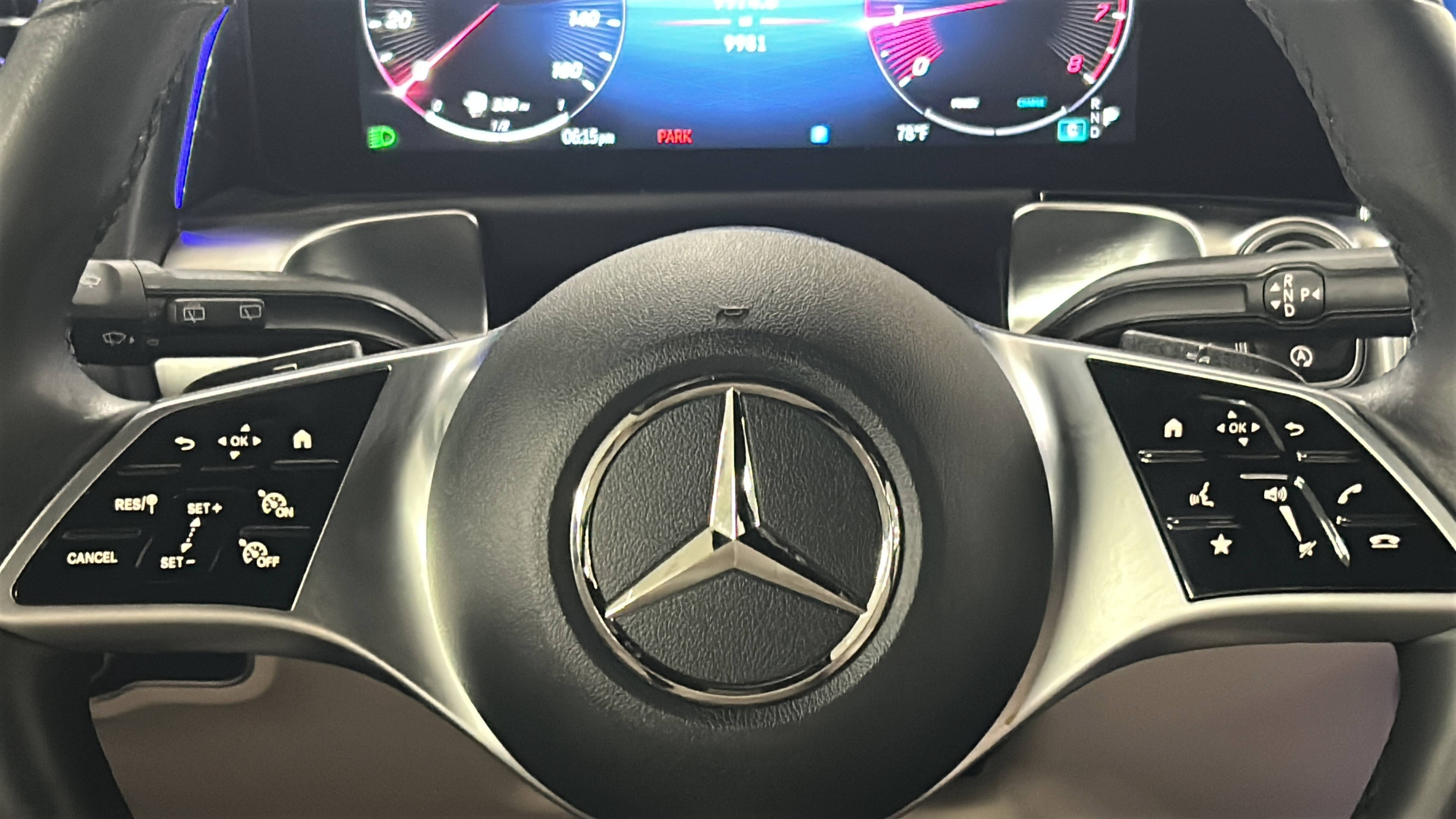 New 2025 Mercedes-Benz GLB 250 image 42