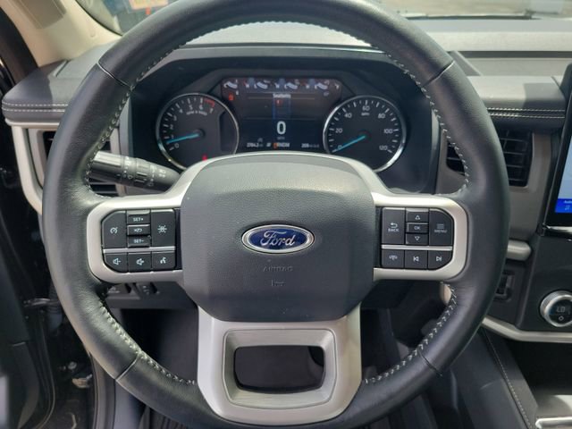 Used 2024 Ford Expedition XLT RWD image 23